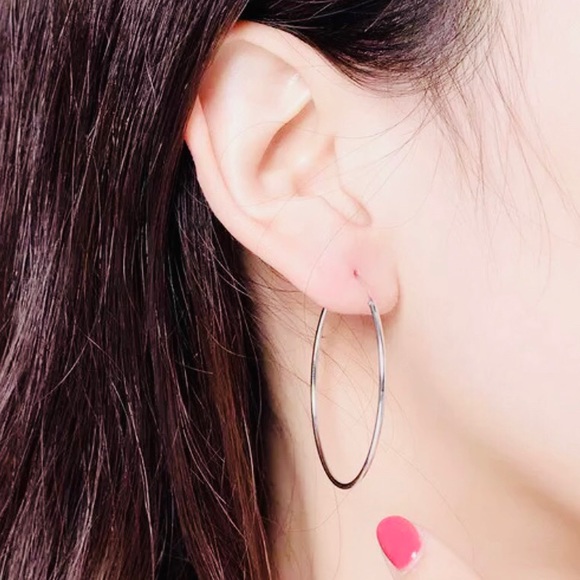 ✨925 Sterling Silver Hoop Earrings✨ - Picture 6 of 6